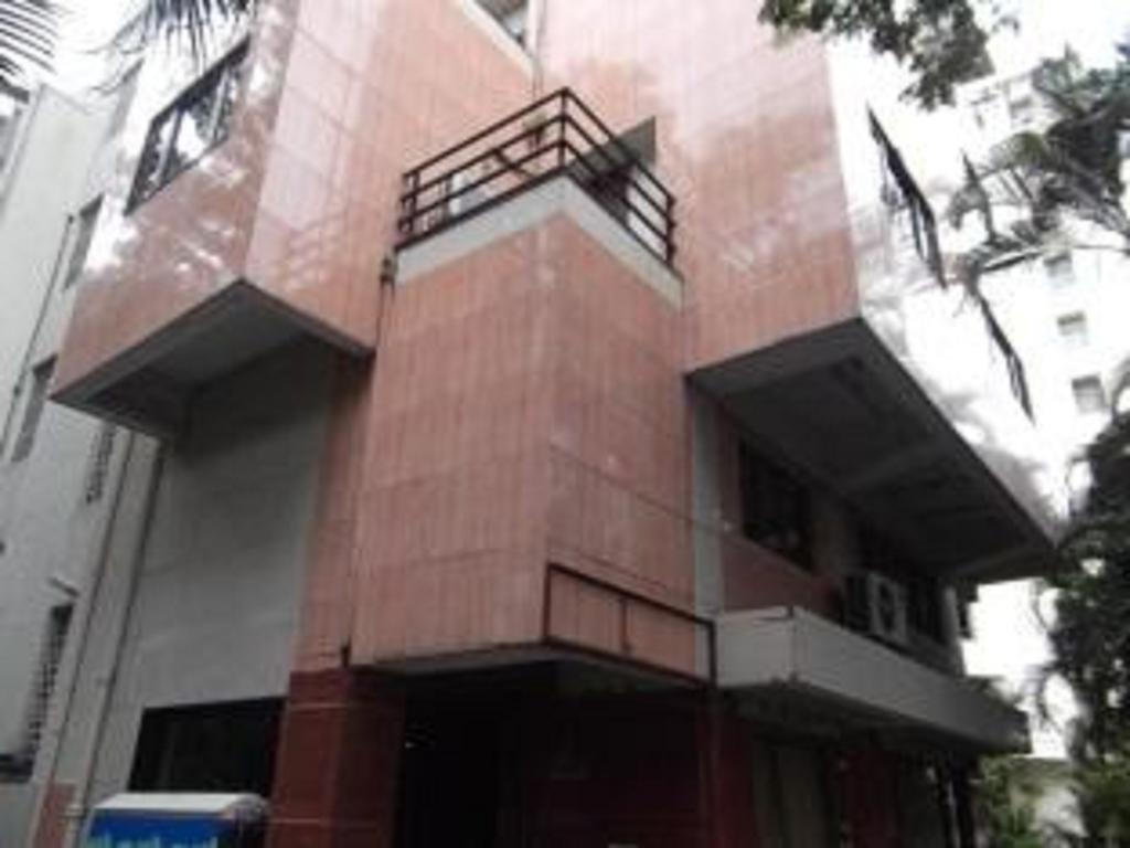 Hotel Tourist International Pune Esterno foto