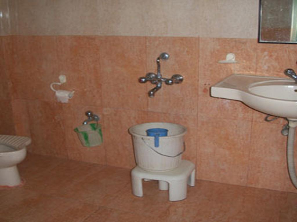 Hotel Tourist International Pune Esterno foto