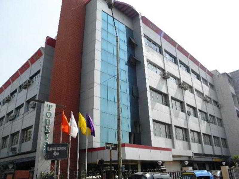 Hotel Tourist International Pune Esterno foto